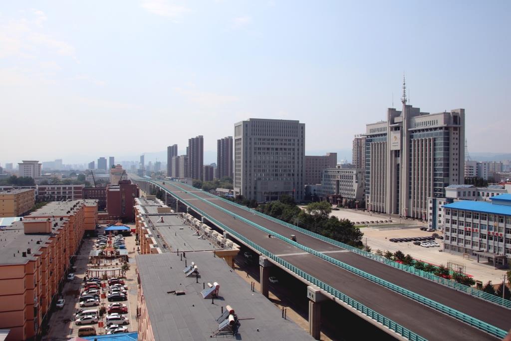 【中國交通報(bào)】風(fēng)勁潮涌逐浪高,塞外通途踏歌行